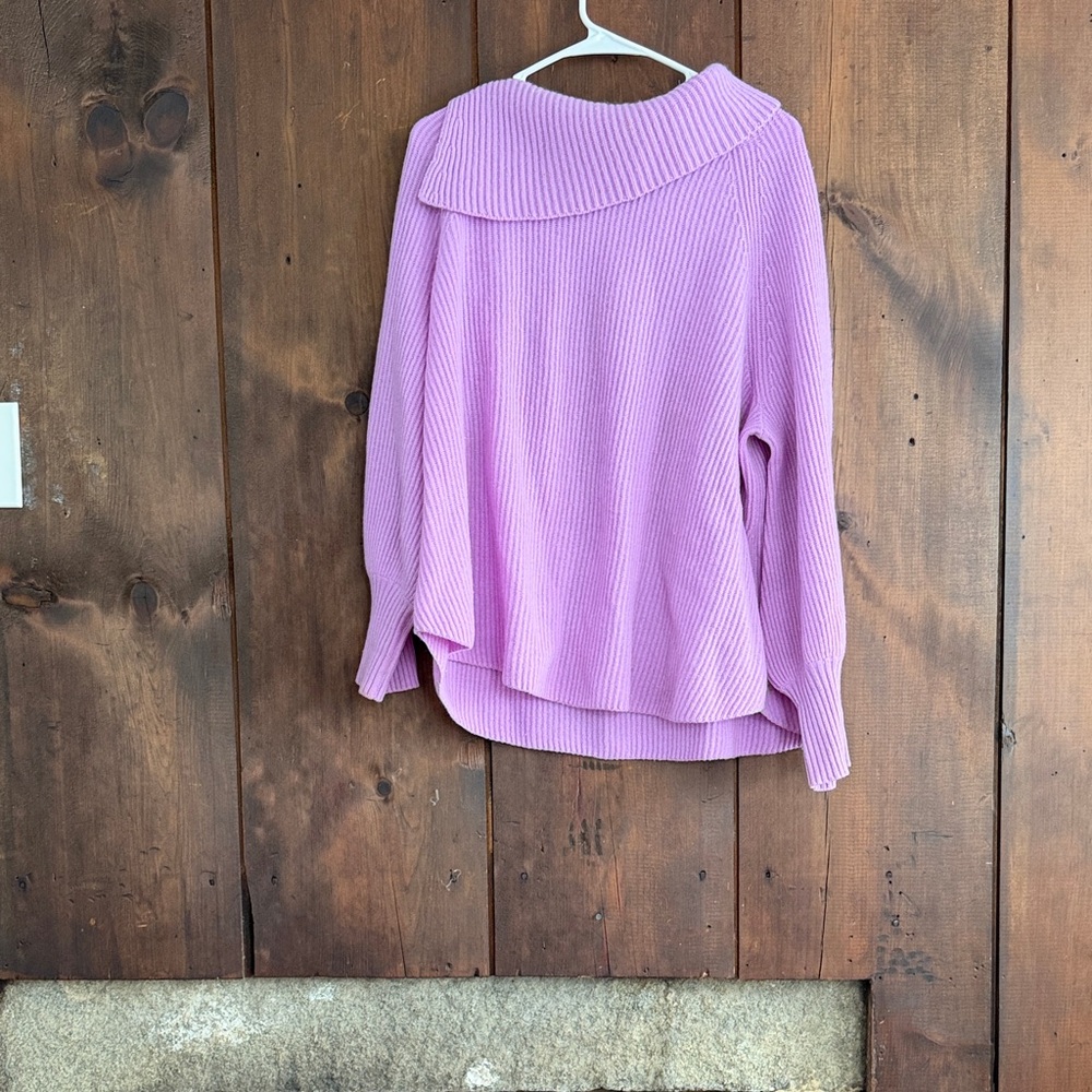 Cashmere sweater